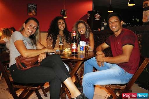 Jack Bar and Foods aposta em ambiente requintado, porções, chopp e drinks - Imagem da galeria de imagens