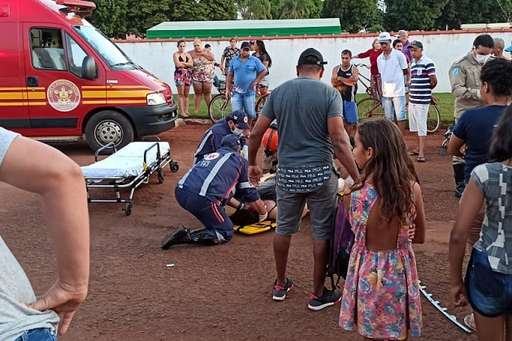 Ciclista sofre fraturas ao ser atingida por Omega no Cascatinha - Imagem da galeria de imagens
