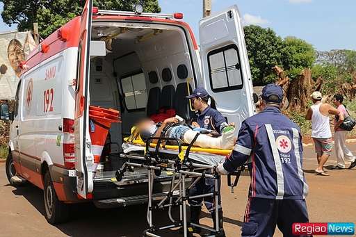Acidente deixa motociclista ferido na rotatória da Aquidaban - Imagem da galeria de imagens