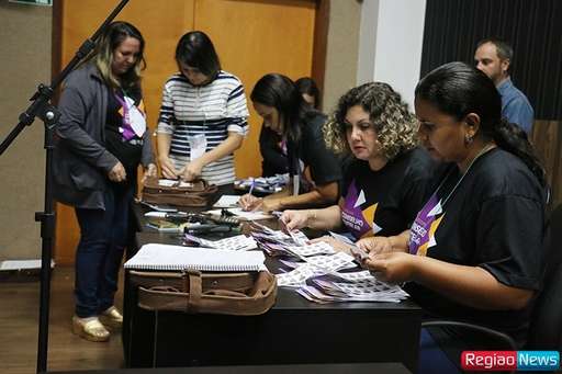 Com 494 votos, Lú Acosta fica em 1º lugar na eleição do Conselho Tutelar que teve 3 conselheiros reeleitos - Imagem da galeria de imagens