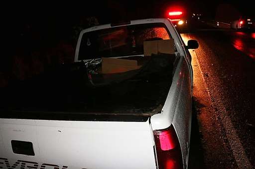 Idosa fica gravemente ferida em acidente provocado por caminhonete na BR-060 - Imagem da galeria de imagens