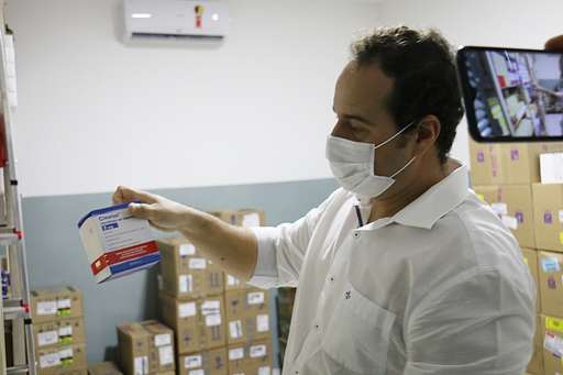 Em solenidade restrita, prefeito inaugura central de medicamentos na UPA - Imagem da galeria de imagens