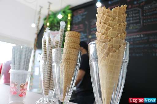 Com sabores tradicionais e inovadores, Marianni Sorvetes é opção refrescante para dias quentes - Imagem da galeria de imagens