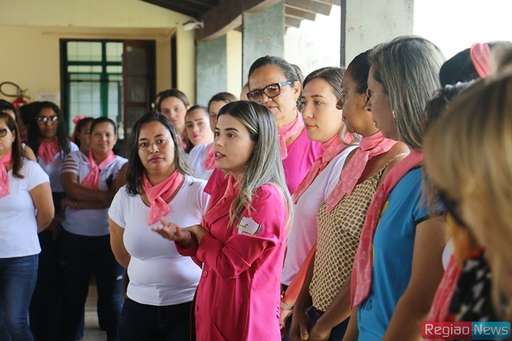Outubro Rosa: Mulheres que venceram o câncer são homenageadas no Hospital Elmiria Silvério Barbosa - Imagem da galeria de imagens