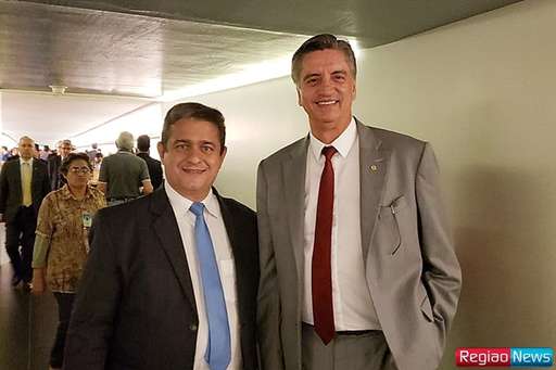 Em Brasília, prefeito tenta destravar Finisa e recursos para terminar creche - Imagem da galeria de imagens