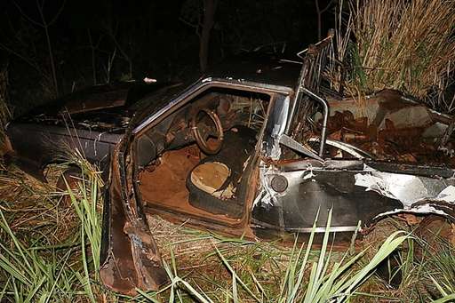 Idosa fica gravemente ferida em acidente provocado por caminhonete na BR-060 - Imagem da galeria de imagens