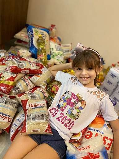 Menina de 8 anos representa Sidrolândia em concurso de Miss e faz sucesso nas redes sociais - Imagem da galeria de imagens
