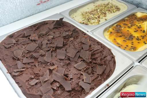 Com sabores tradicionais e inovadores, Marianni Sorvetes é opção refrescante para dias quentes - Imagem da galeria de imagens
