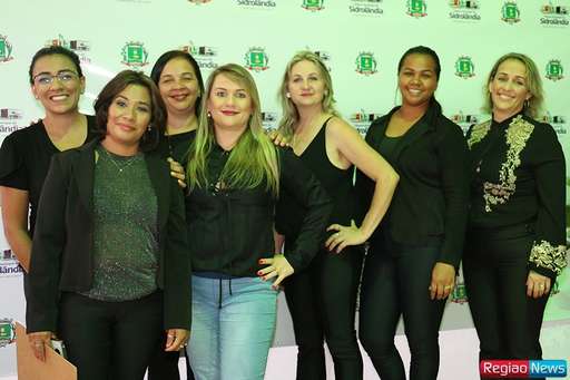 Em noite de gala, Câmara presta homenagens a 136 personalidades - Imagem da galeria de imagens