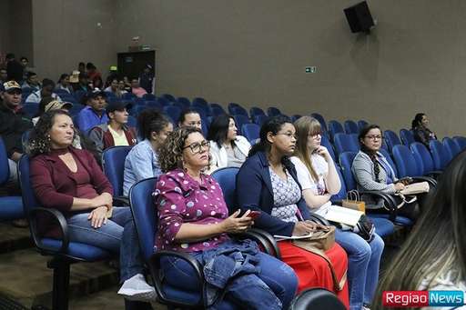 Com 494 votos, Lú Acosta fica em 1º lugar na eleição do Conselho Tutelar que teve 3 conselheiros reeleitos - Imagem da galeria de imagens