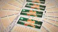 Mega-Sena acumula novamente e prêmio vai a R$ 100 milhões