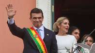 Presidente boliviano anuncia a redução em 50% de seu salário em meio a crise política