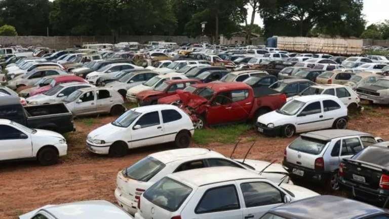Leilão do Detran-MS tem 152 carros e motos para circulação