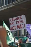 Quase 250 bebês nasceram de meninas estupradas em MS em 2025