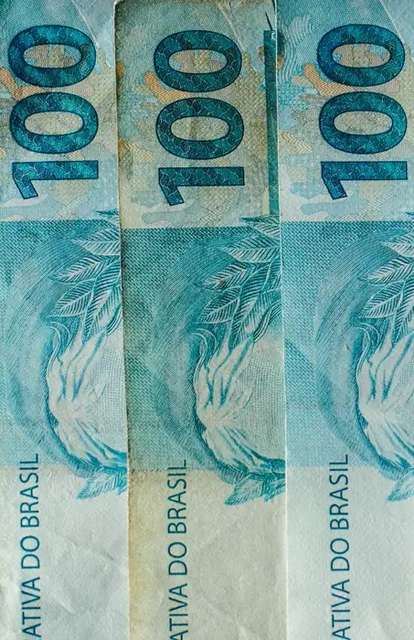 Caixa paga Bolsa Família de julho a beneficiários com NIS de final 4
