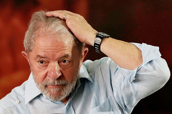 Em julgamento virtual, maioria da Segunda Turma do STF rejeita liberdade a Lula; falta um voto