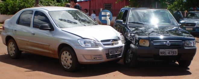 PM registra acidente de trÃ¢nsito na rua Minas Gerais com Campo Grande