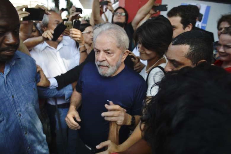 TSE rejeita candidatura de Lula nas eleiÃ§Ãµes