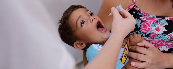 No dia ÂDÂ, 680 crianÃ§as foram vacinadas e cobertura chega a 33,43%
