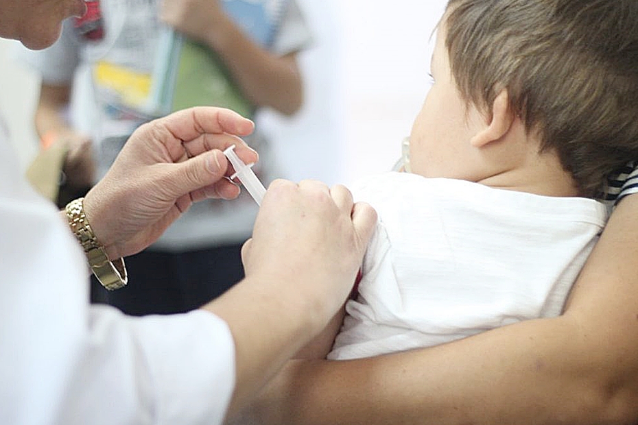 ApÃ³s 20 dias de campanha, em SidrolÃ¢ndia 25,84% do pÃºblico-alvo tomou vacina