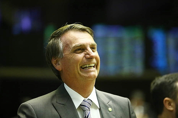 Bolsonaro pede apoio a nomes de peso do PIB nas eleiÃ§Ãµes 2018