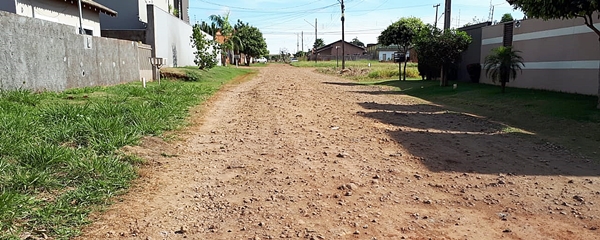 CÃ¢mara aprova projeto do asfalto comunitÃ¡rio que deve comeÃ§ar pelo Jardim das Paineiras