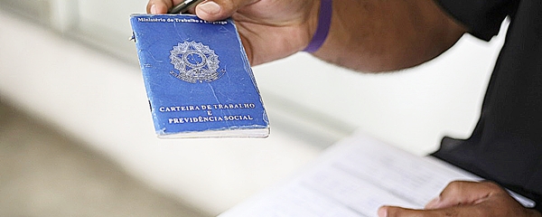 Com fim da colheita, SidrolÃ¢ndia registra corte de 50 empregos com carteira assinada