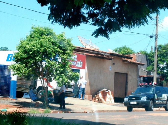OperaÃ§Ã£o da polÃ­cia fecha distribuidora clandestina de gÃ¡s de cozinha em NaviraÃ­