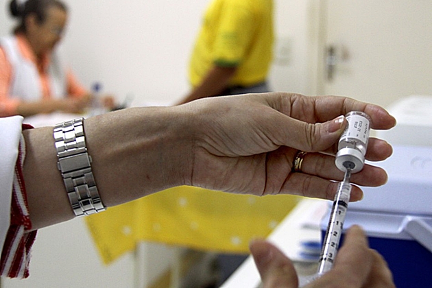MunicÃ­pios vÃ£o receber recursos para equiparem salas de vacinaÃ§Ã£o