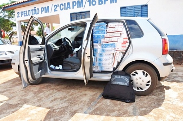 PolÃcia Militar de Deodápolis realiza apreensão de 1.414 pacotes de cigarros
