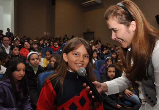 Evento do estudante lota plenÃ¡rio da CÃ¢mara em SidrolÃ¢ndia