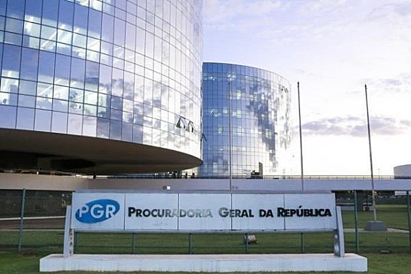 MPF aprova reajuste de 16,38% em salÃ¡rio de procuradores da RepÃºblica