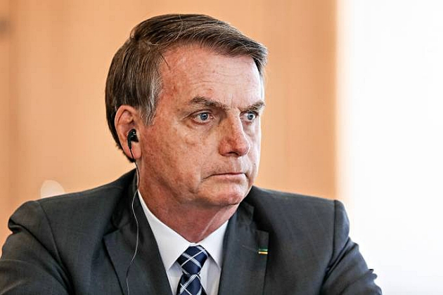 Bolsonaro conclama populaÃ§Ã£o a participar de manifestaÃ§Ãµes de 15 de marÃ§o