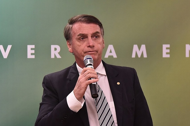 Bolsonaro discute estrutura de governo com futuros ministros