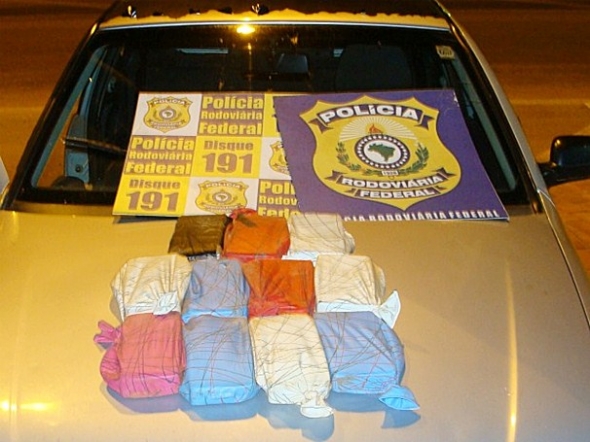 Em MS, polÃ­cia apreende 11,5 quilos de cocaÃ­na em bexigas de borracha