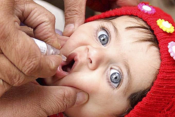 MinistÃ©rio da SaÃºde alerta para risco de volta da poliomielite