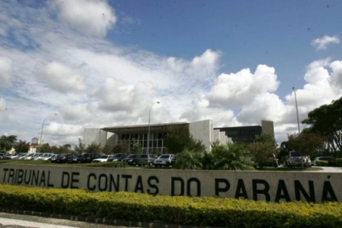 ParanÃ¡: JustiÃ§a condena 21 servidores do TC a devolver R$ 14,7 milhÃµes