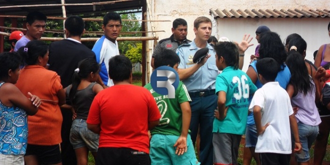 Conflito na aldeinha se radicaliza  e grupo invade sede de associaÃ§Ã£o