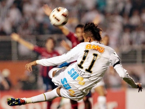 Peixe vence Cerro e fica a um empate da final da TaÃ§a Libertadores