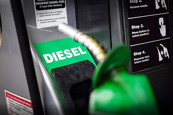Gasto do governo para baixar preÃ§o do diesel corresponde a 11,5% de todos os subsÃ­dios previstos para este ano