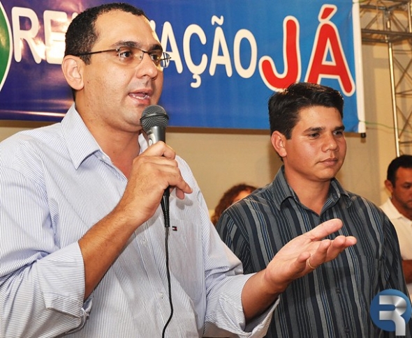 Jean Nazareth e Waldemar Acosta falam em candidatura durante lanÃ§amento de blocÃ£o