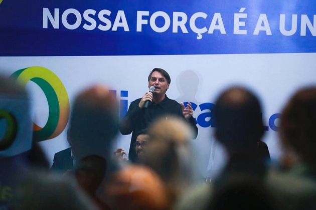 Novo partido nÃ£o usarÃ¡ fundo eleitoral sancionado, diz Bolsonaro