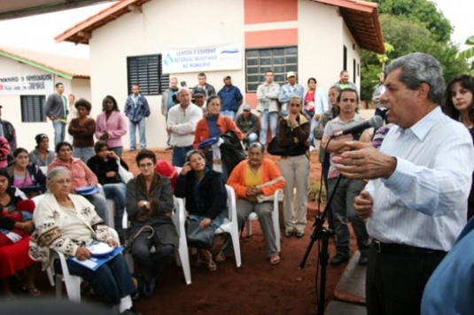JaporÃ£ recebe 30 novas casas ligadas Ã  rede de Ã¡gua da Sanesul