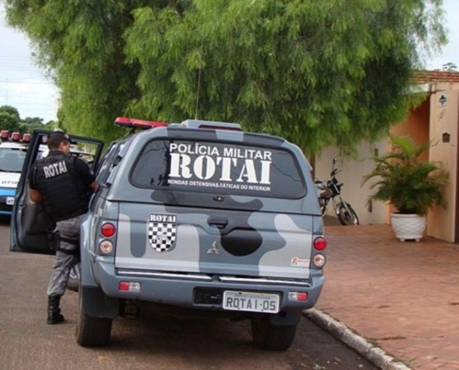 Bandidos armados invadem residÃªncia e amarram vÃ­timas em quarto em TrÃªs Lagoas