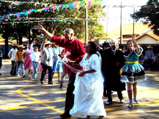 DeodÃ¡polis inaugura sala do Centro de Aprendizagem (CAAT)