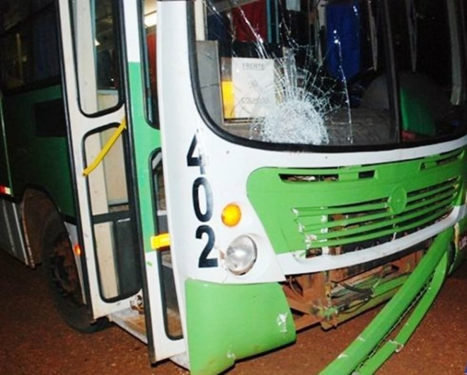 Homem morre atropelado por Ã´nibus na MS-141