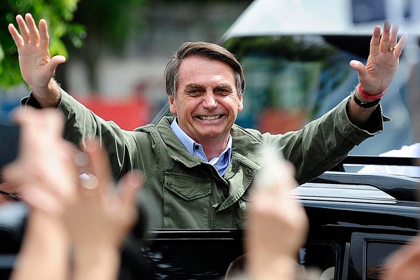 Jair Bolsonaro Ã© eleito presidente e interrompe sÃ©rie de vitÃ³rias do PT