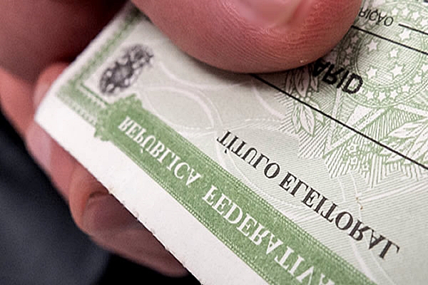 Quase 88 mil pedem para votar em outra cidade no 1Âº turno, 4% a mais que em 2014