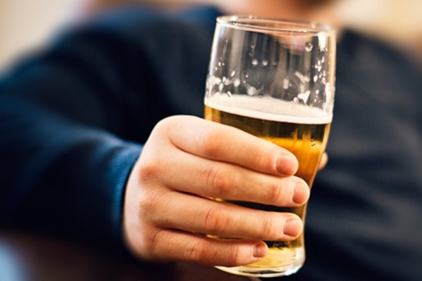 Estudo diz que bebidas alcoÃ³licas mataram 3 milhÃµes de pessoas em 2016