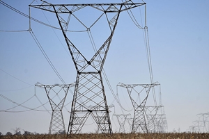 Aneel faz leilÃ£o de linhas de transmissÃ£o de energia em 13 estados